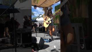 Lindsay Ell &quot;Waiting On The World To Change &quot;