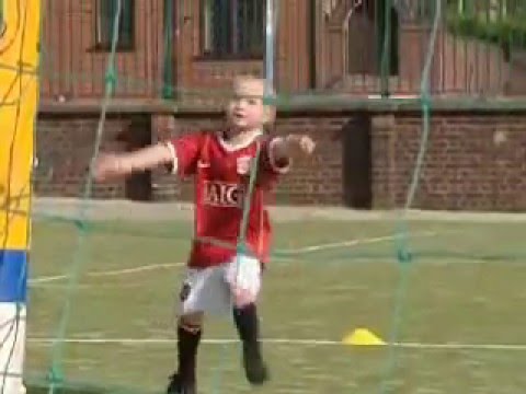 Charlie Edwards - three year old football wonder kid