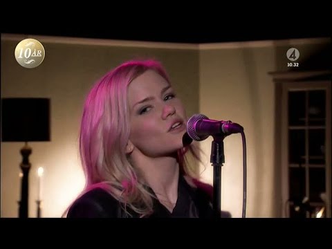 Ida Redig - Du är bäst (Live) - Malou Efter tio (TV4)