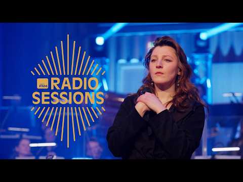 radio FM4 and archiveofficial