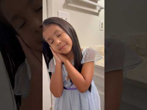 Let’s get ready for bed! 💤 #miniblogger #selfcare #nightroutine