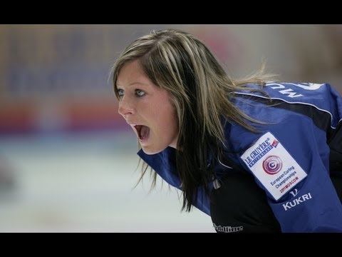 CURLING: Euro Chps 2012 - Women Draw 9 SCO - RUS