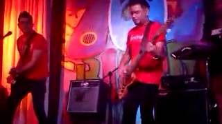 MAHAL KITA PRAMIS - BANDA NI KLEGGY - XMAS SPECIAL 70SBISTRO 4DEC2013