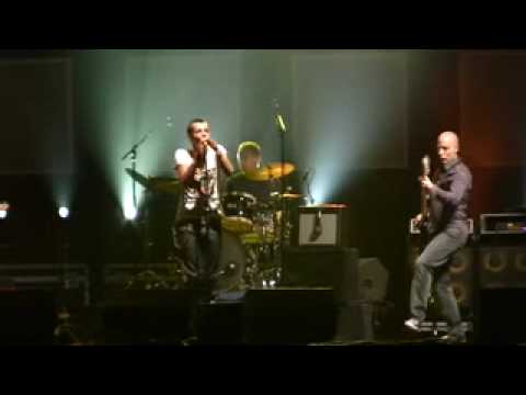"Another Year" LIVE - K's Choice at Dranouter Festival, Belgium AUG 07 2009