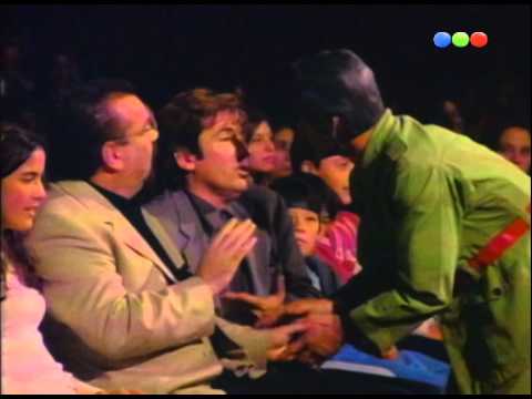 Hidden camera on Carlos Sánchez, The Circus Part 2 - Videomatch 98