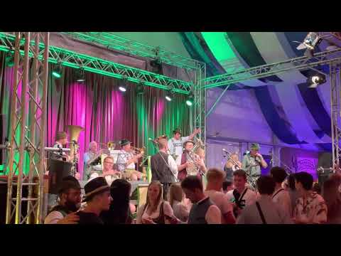 Böhmische Liebe: Kapelle Josef Menzl & Dult Regensburg