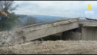 lavori-anas-sulla-strada-statale-369-il-video-della-demolizione-viadotto