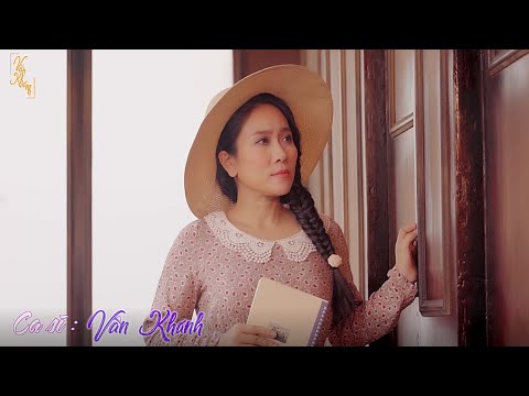 Thể hiện bởi Vân Khánh