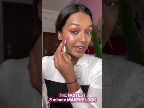 Fastest 5 minute Makeup for when you’re getting LATE! #shorts