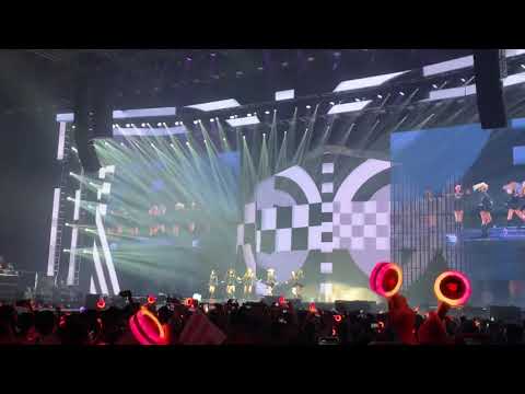 190713 TWICE (트와이스) @ #TWICELIGHTSinSG - Cheer Up Fancam