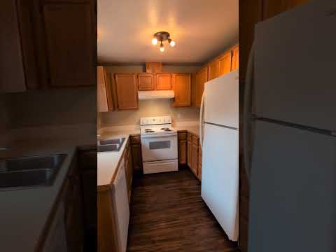 Nice 2bed/1.5 bath townhome- Great Springfield location! property video