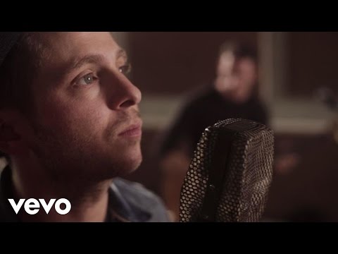 OneRepublic - Apologize (Official Music Video)