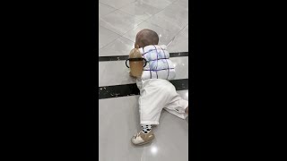 Download lagu Special warfare infant applies to go into battle! #funny #parenthack #baby mp3