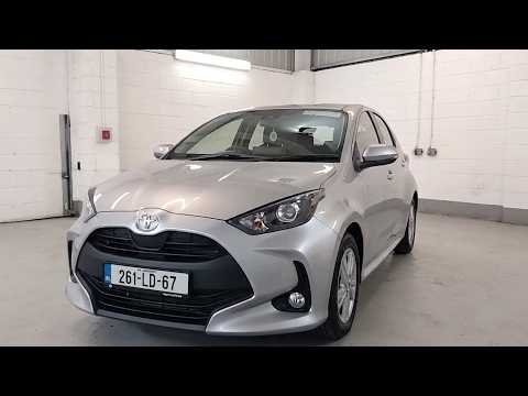 Toyota Yaris HYBRID Luna ex demo LOW KMS - Image 2
