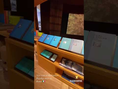 Visitando a loja principal da Louis Vuitton em Roma, Itália 🇮🇹 Piazza San Lorenzo em Lucina