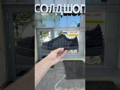 фото christian louboutin louis junior spikes calfskin sneakers 0