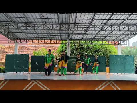 Tari Rendeng Bojong- XI Bisnis 1 /1- SMAN 1 Cikarang Utara#taritradisional #jaipong #ujian #sekolah