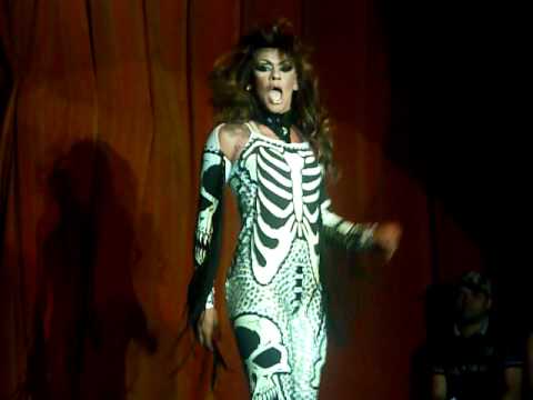 Kyara Barbierry na Semi Final Drag Danger