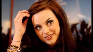 Amy MacDonald - The Furthest star ( Life In A Beautiful Light )