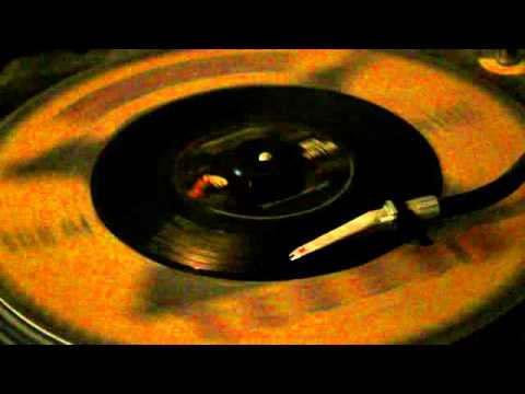 Jefferson Airplane - Bringing me down - 1966 - 60's Garage