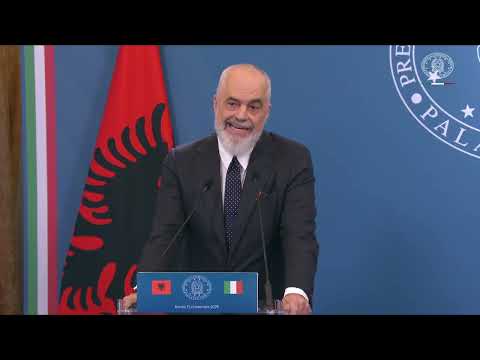 EDI RAMA: "NON DIMENTICHERÒ MAI QUELLO CHE HANNO FATTO I VIGILI DEL FUOCO ITALIANI IN ALBANIA"