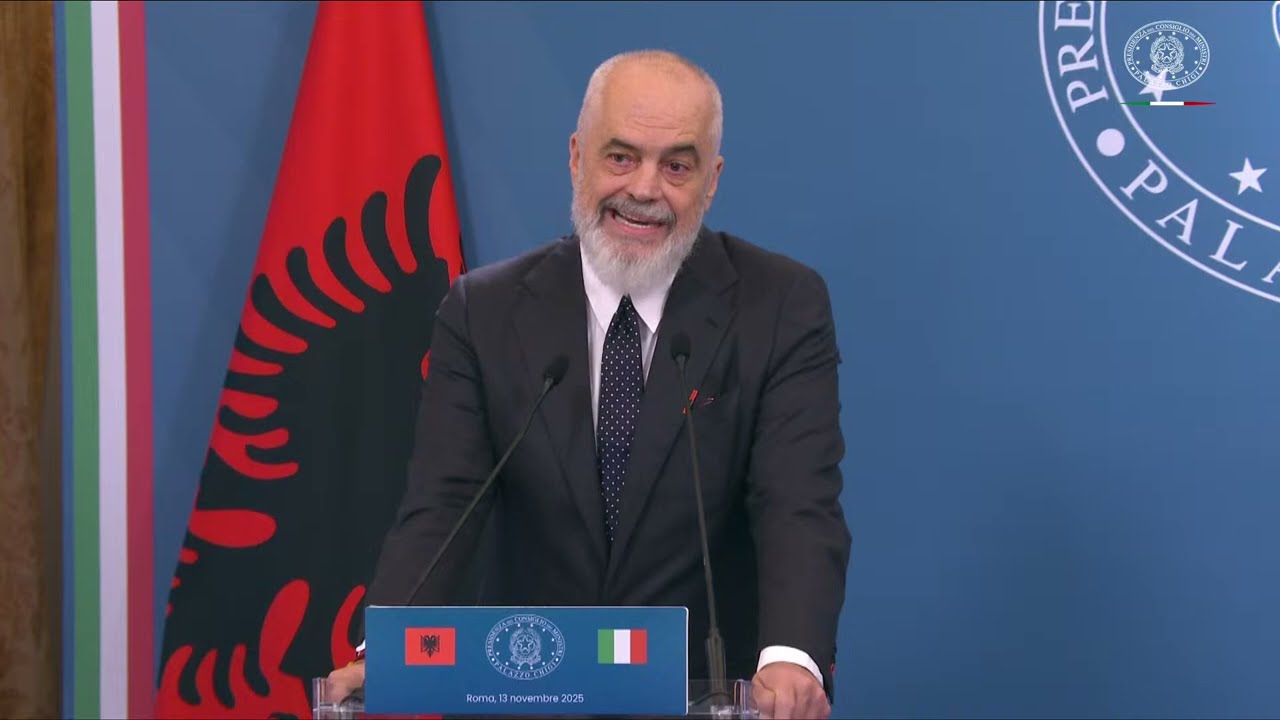 EDI RAMA: "NON DIMENTICHERÒ MAI QUELLO CHE HANNO FATTO I VIGILI DEL FUOCO ITALIANO IN ALBANIA"