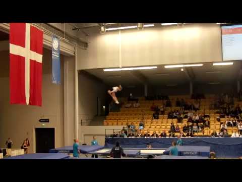 Emma Smith NEW WORLD RECORD 16.0DD