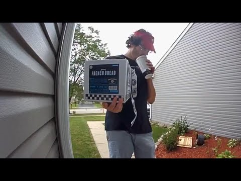 Трейлеры Invited Delivery Man 2