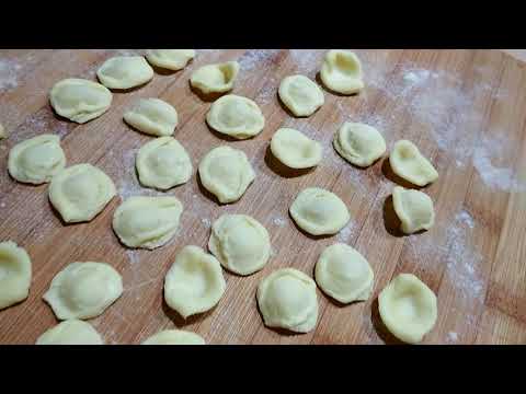 Video tutorial on how to make Orecchiette at home - fresh handmade pasta 😍😍😍 Apulian recipe