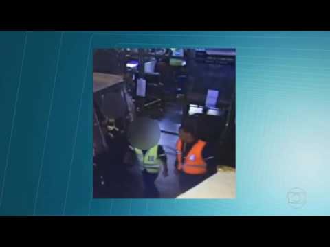 funcionario rouba malas em aeroporto sp
