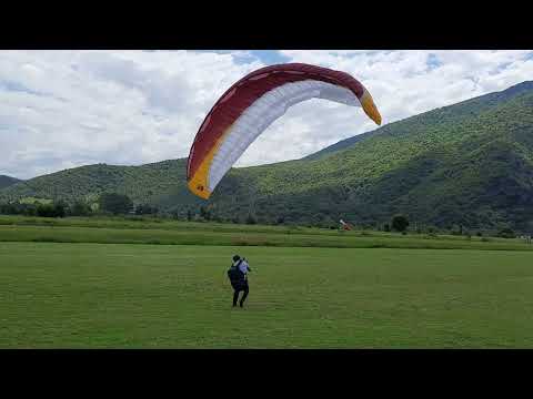 Zbor cu parapanta la Clopotiva 15.06.2021