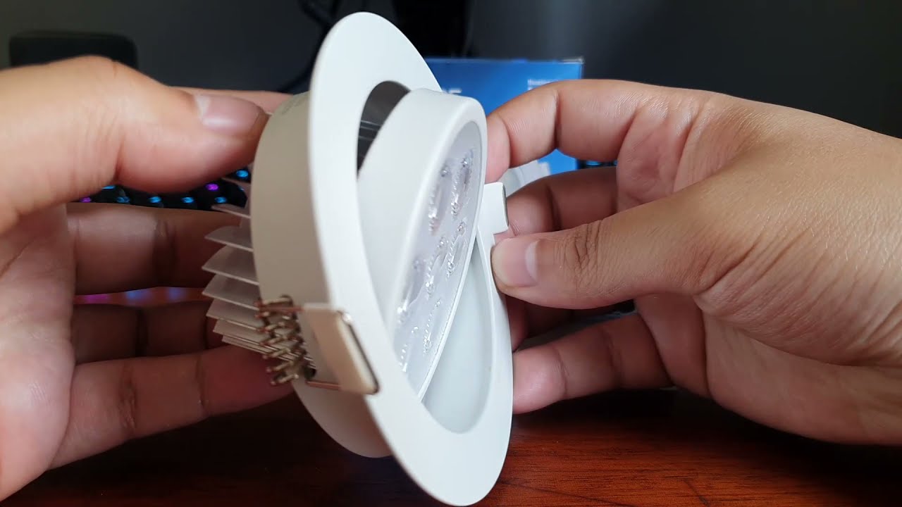 Watch Now LUMINÁRIA LED SPOT ARO BRANCO REDONDO 7W BRANCO FRIO LUMINÁRIA LED SPOT ARO BRANCO REDONDO 7W BRANCO FRIO