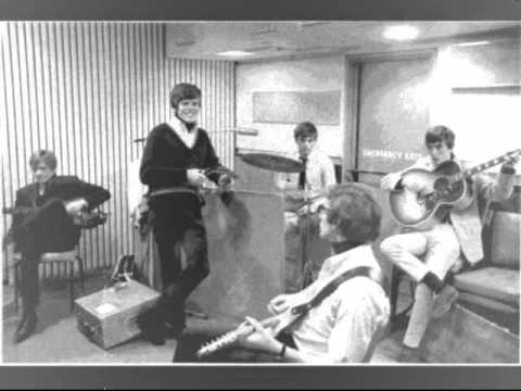 Herman's Hermits - Walk Away Renee (1968 unreleased recording)