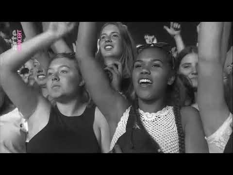 Trettmann feat. Haiyti – 120 Jahre | live @ splash! 21