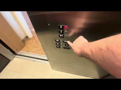 Nice Otis Series 5 Hydraulic Elevator @ Best Western Plus (Frontier Inn), Cheyenne WY