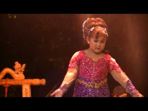 CAMPURSARI - Niken, Lek Doel, Mbak Menik (Reupload Full Version)