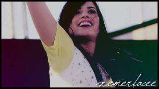 Demi Lovato Make&#39;s Me Smile.
