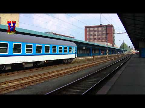 R757 odjíždí z Chebu