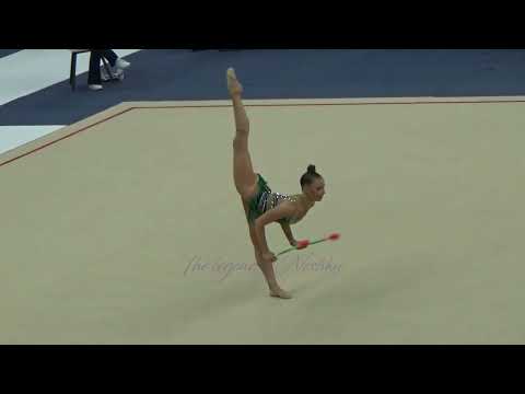 Arina VOLOSOVA massues - 2025 Championnats de France Seniors AA