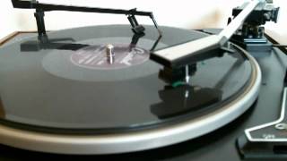 Frank Sinatra and Celeste Holm - Who wants to be a Millionaire? (78rpm - 1956)