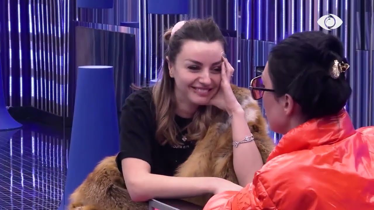 Stelina sqarohet me Inën: Keijsi la hapsira që të futet dikush tjetër