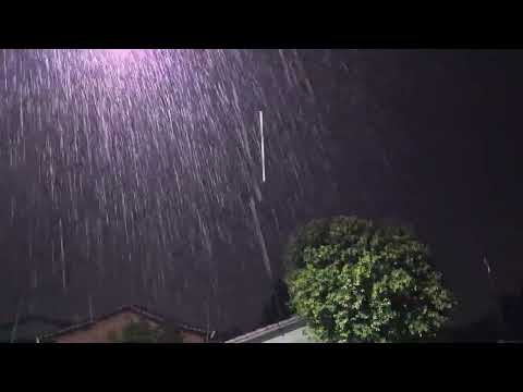 Temporal com vento e trovoadas em Mozarlândia, Goiás,  12/02/2026 Bom para Dormir