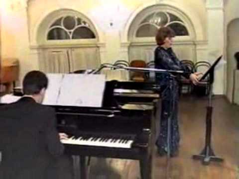 Ottorino RESPIGHI-Nebbie  Rahilka Burzevska mezzosopran i Veljko Glodić klavir