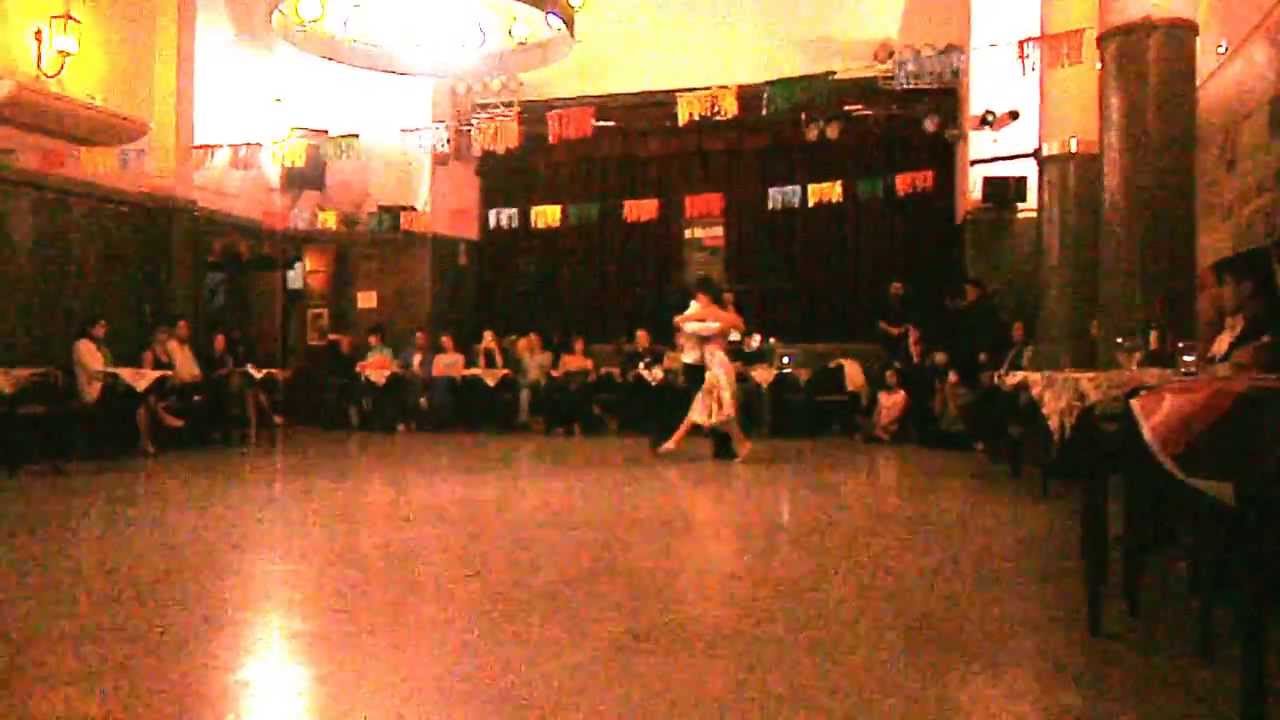 Eva Icikson y Brenno Marques en El Motivo. 17/06/2013