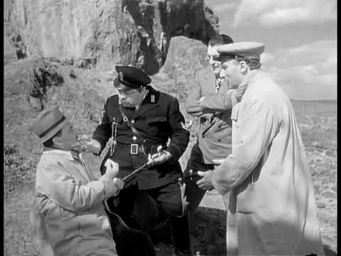 TOTÒ: LE 100 SCENE PIÙ BELLE - Guardie e ladri (1951) - (4)