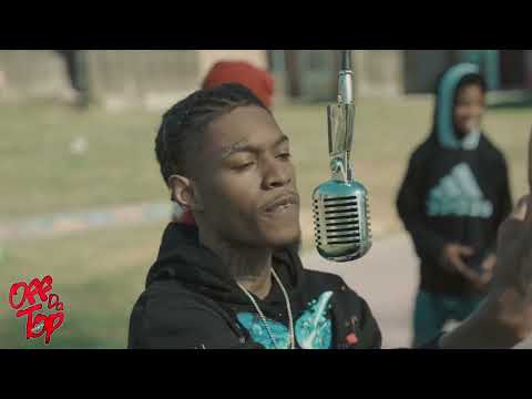 Sneezo Quixk- Deep In My Thoughts (Off Da Top Live Performance)