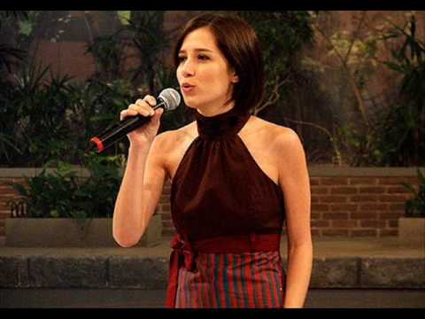 Broto Legal . Marjorie Estiano