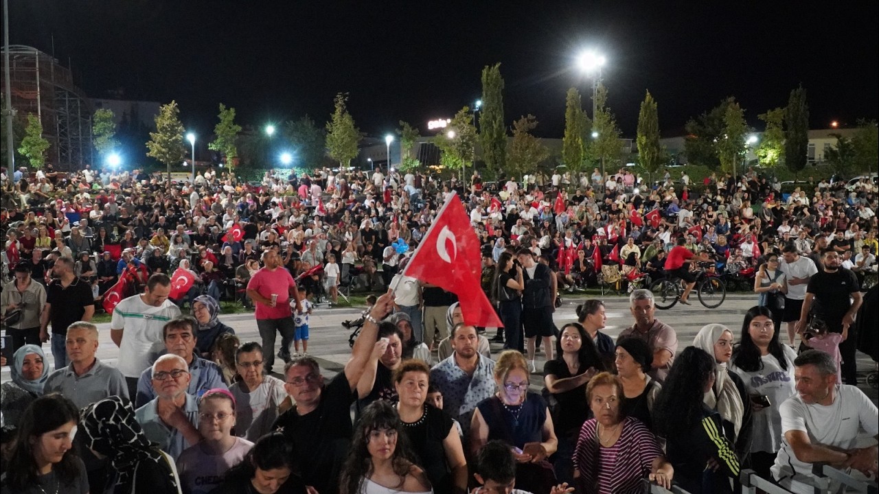 Kurtuluş Coşkusu Şampiyonluk Sevinciyle Taçlandı