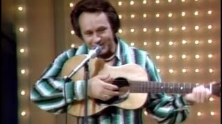 Jay Lee Webb - She's Lookin Better By The Minute