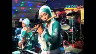 Download lagu Annisa Orkes Putri sajadah merah mp3 Download lagu Annisa Orkes Putri sajadah merah mp3